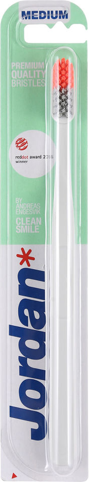 Зубная щетка Jordan Clean Smile Medium средней жесткости в ассортименте